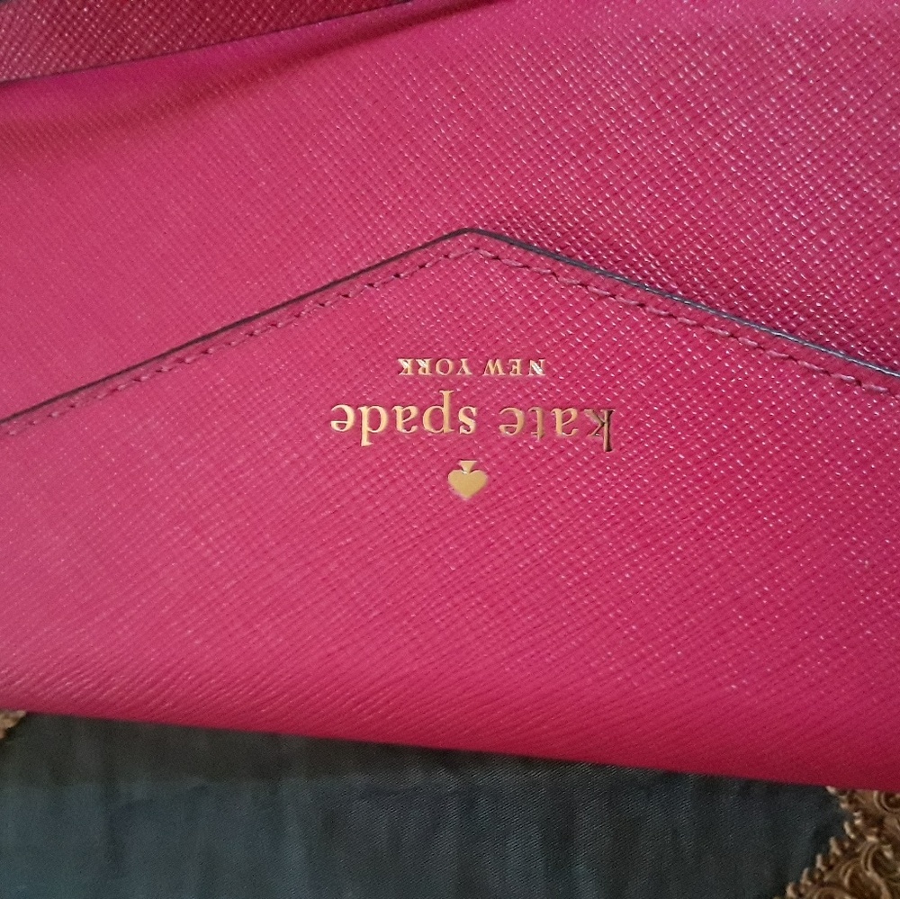 Kate Spade Envelope Wristlet Case - Picture 2 of 6